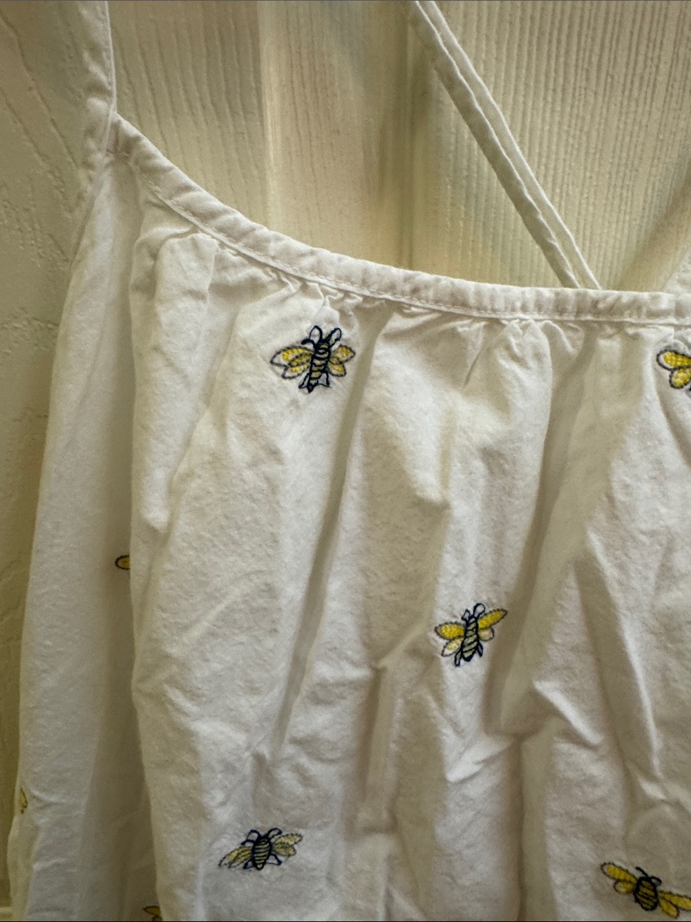 Printfresh White Bee-Print Slip Cami - Picture 2 of 4